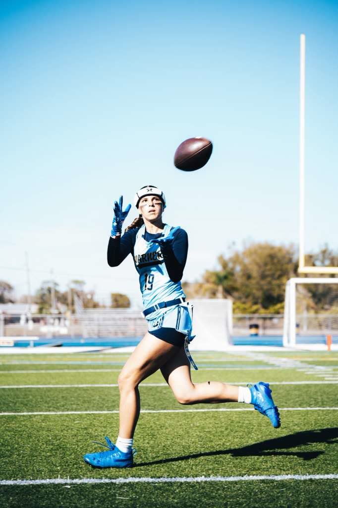 Kayleigh Thomas tracking a deep pass on game day